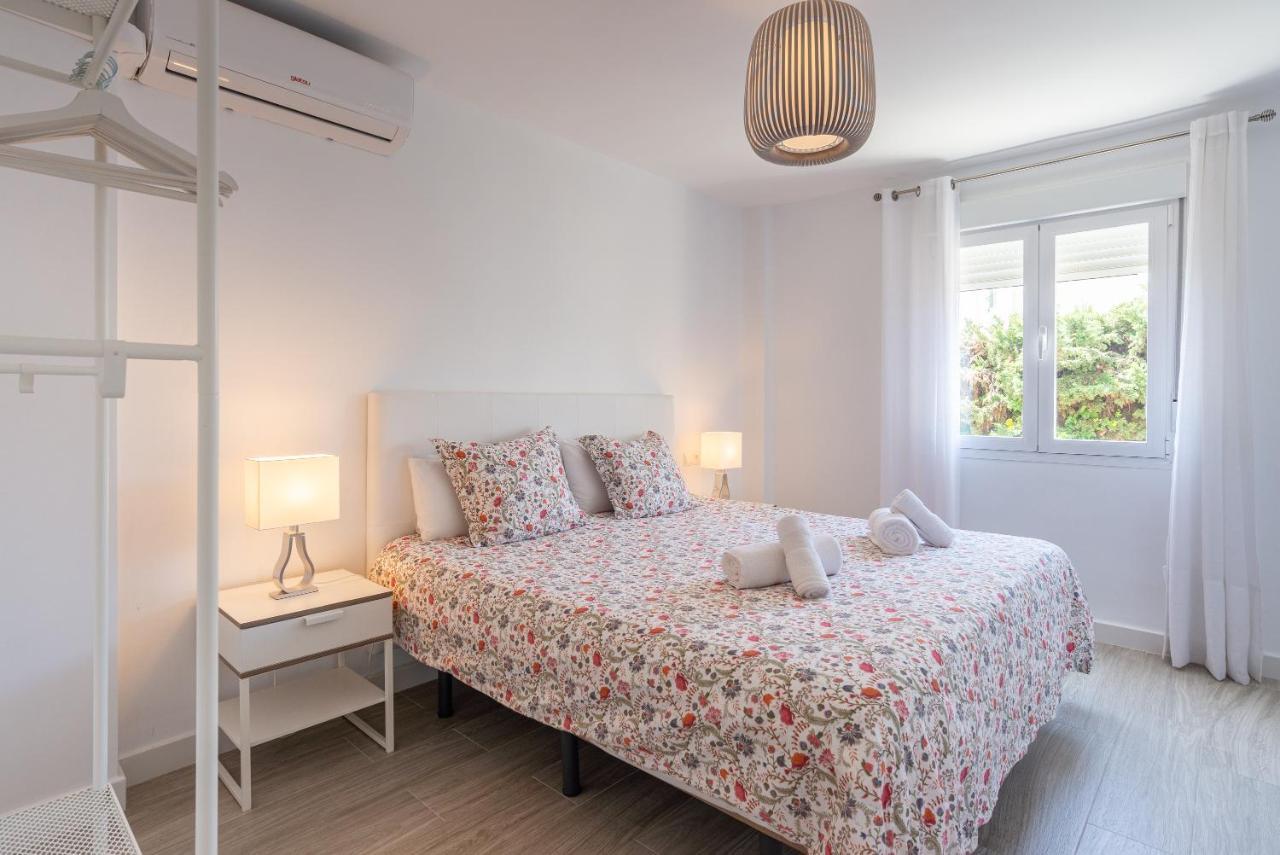 Atalaya Beach By Ele Apartments Ринкон-де-ла-Викториа Экстерьер фото